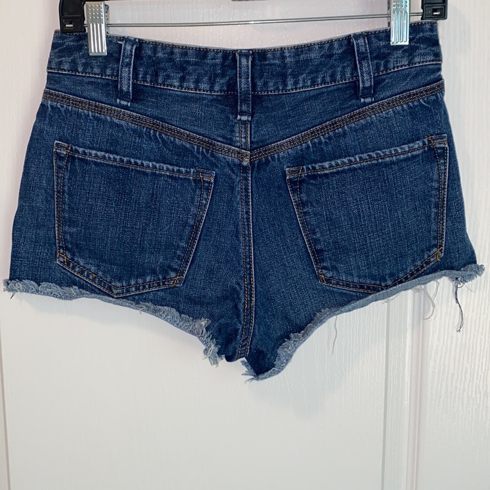 Free People Logan High Rise Cutoff‎ Denim Shorts - Picture 5 of 10